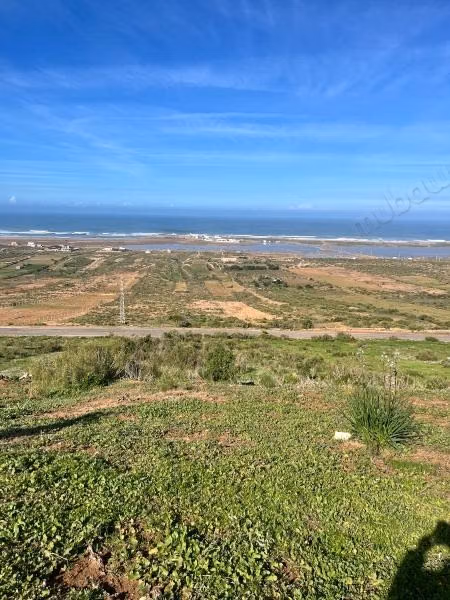 Land for sale in Route de Safi. Large area 1000 m²