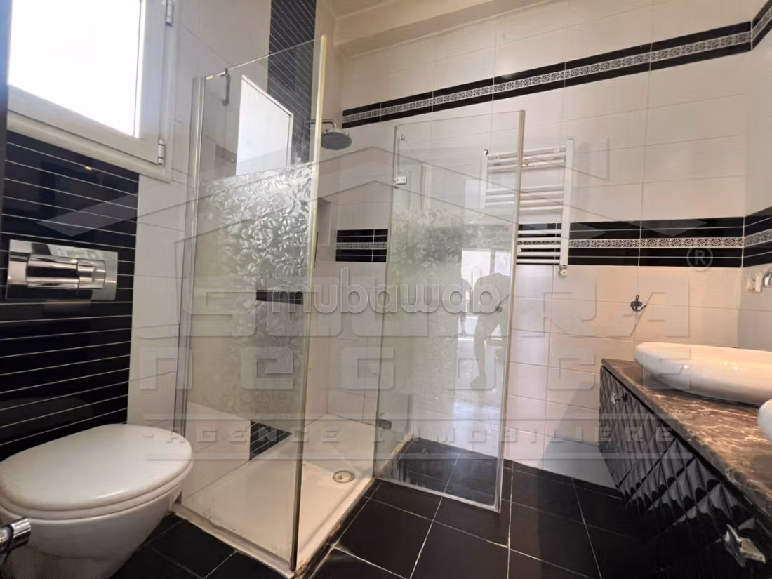 À louer un joli appartement S3 à L 'Aouina