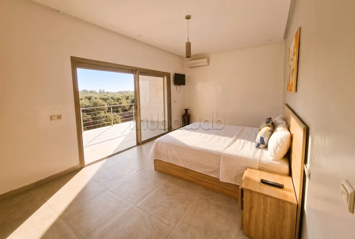 Belle villa de compagne à vendre ou à Louer Vide