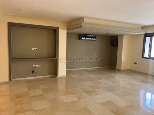 Nu kopen: appartementen in Triangle d'Or. 4 Ruimtes. Airconditioning en conciërge