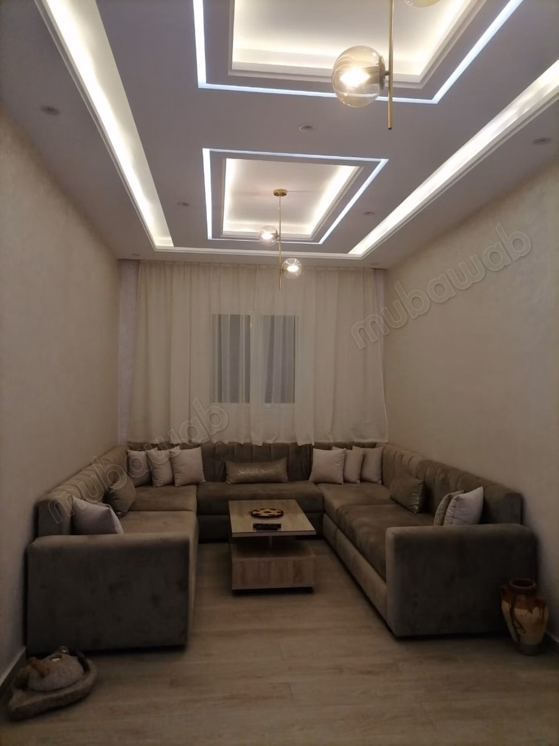 Splendido appartamento da affittare a Le boulevard Mohammed V. 2 locali. Servizio di concierge e aria condizionata