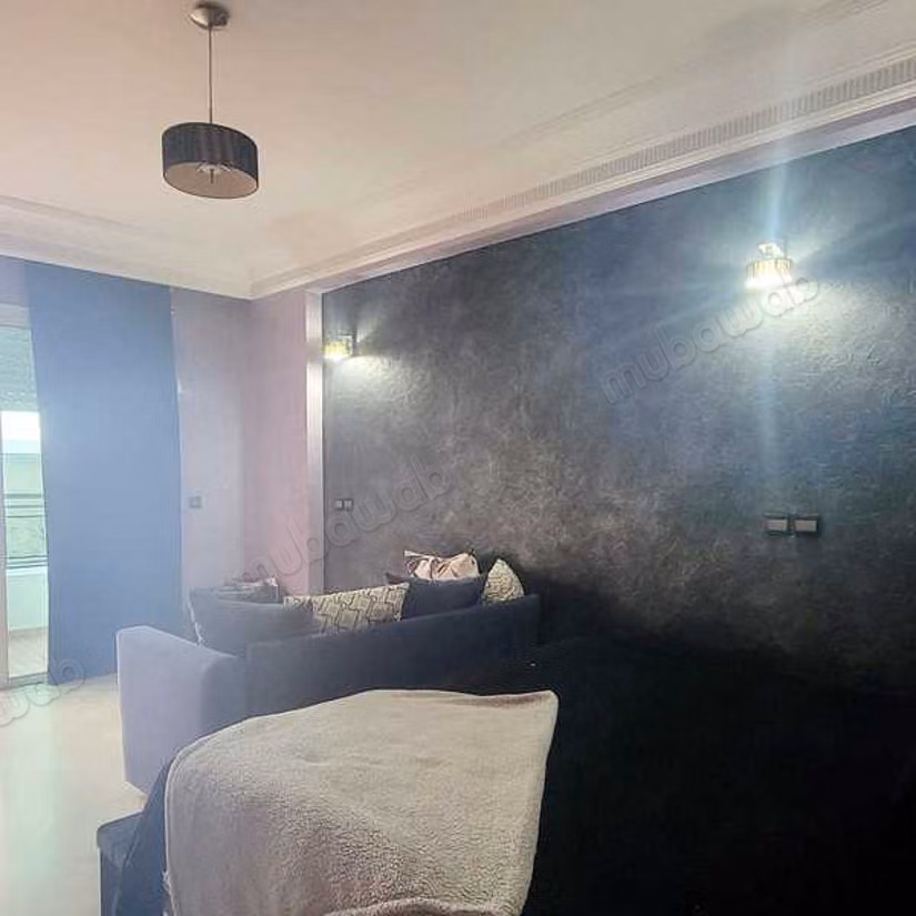 Apartment to purchase in Les Hôpitaux. 5 large living areas. Carpark and garden