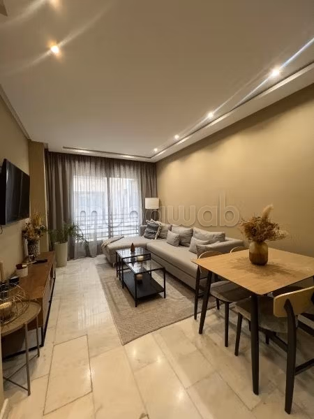 Find an apartment to buy in Les princesses. 1 Living area. Caretaker and air conditioning