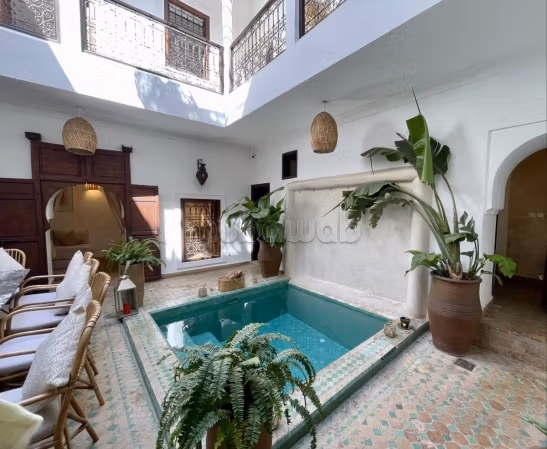 Maison d'hôtes 5 ch avec sdb Bassin Hammam Riad Laarous