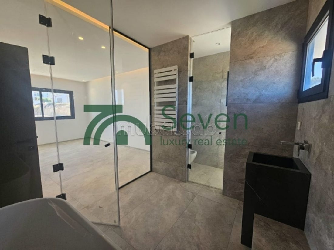 Une Villa en s3 à Gammarth