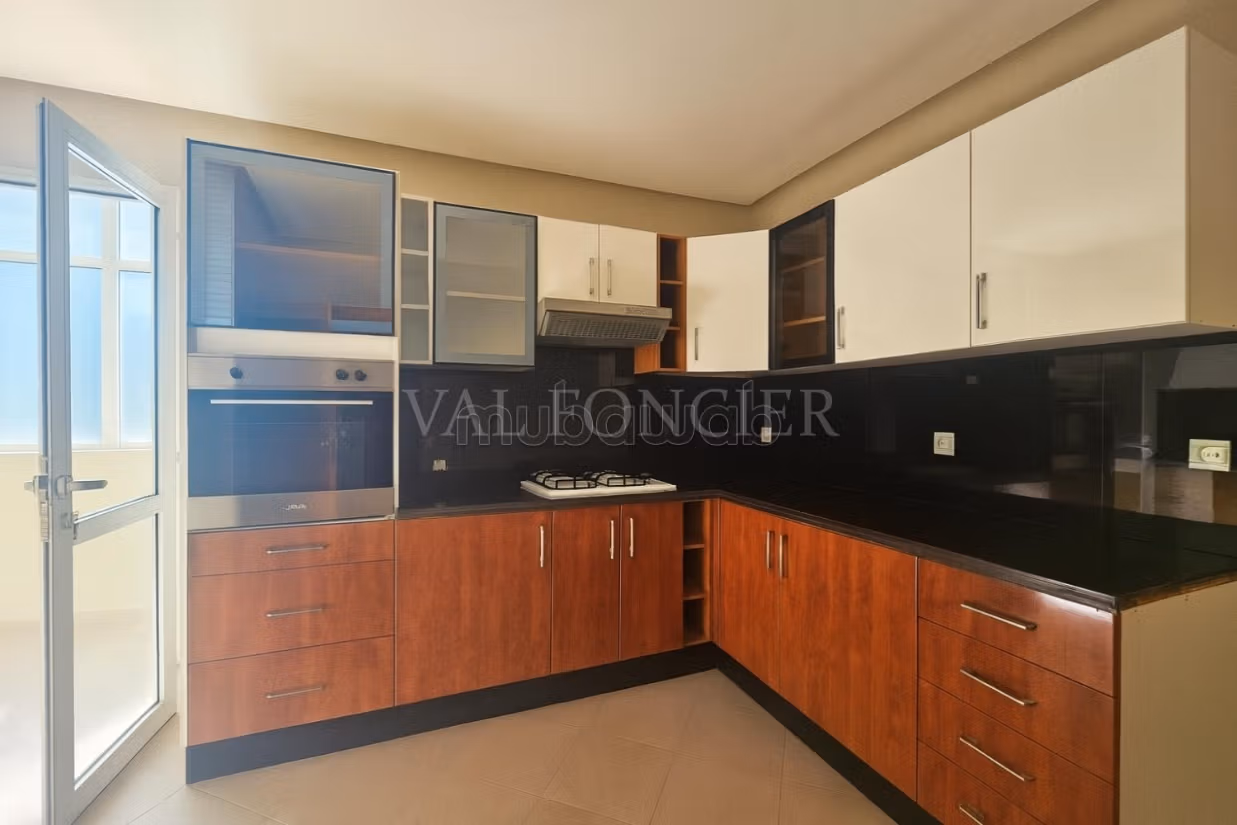 Location très bel appartement 2chambres avec balcon sans vis à vis, Racine