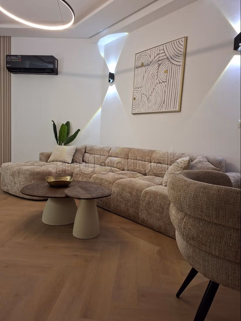 Luxe gemeubileerd app. Met geweldig zee uitzicht