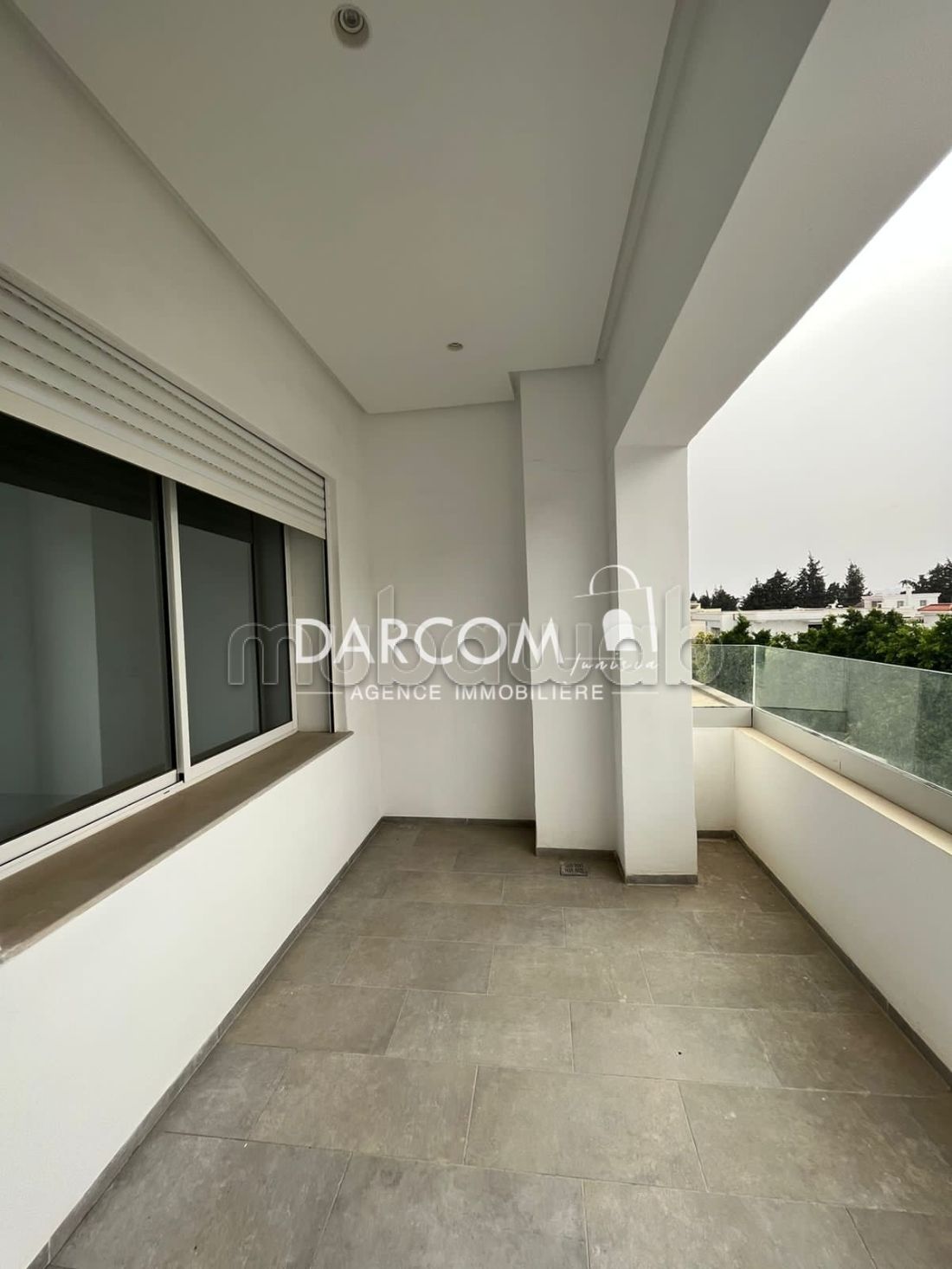 DES S3 Neuf à La Soukra