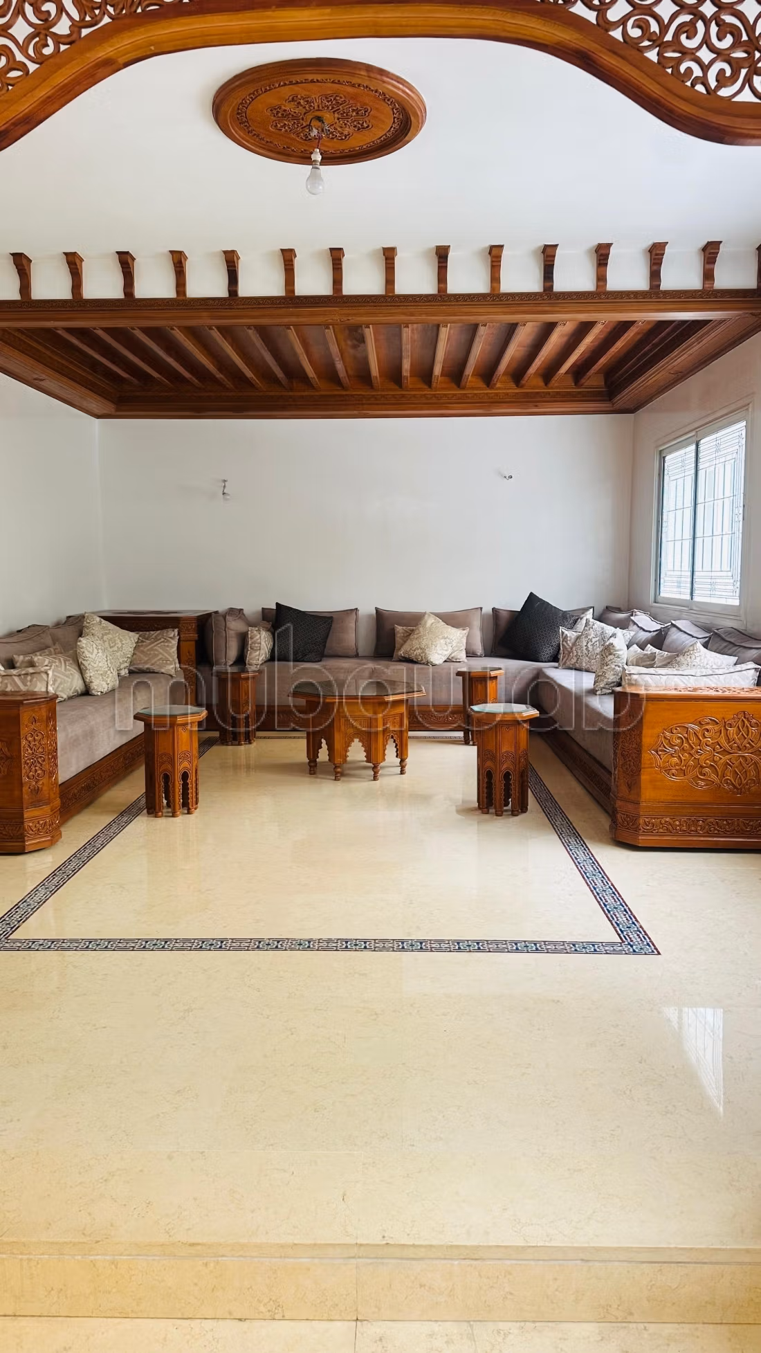Location villa vide a hassan