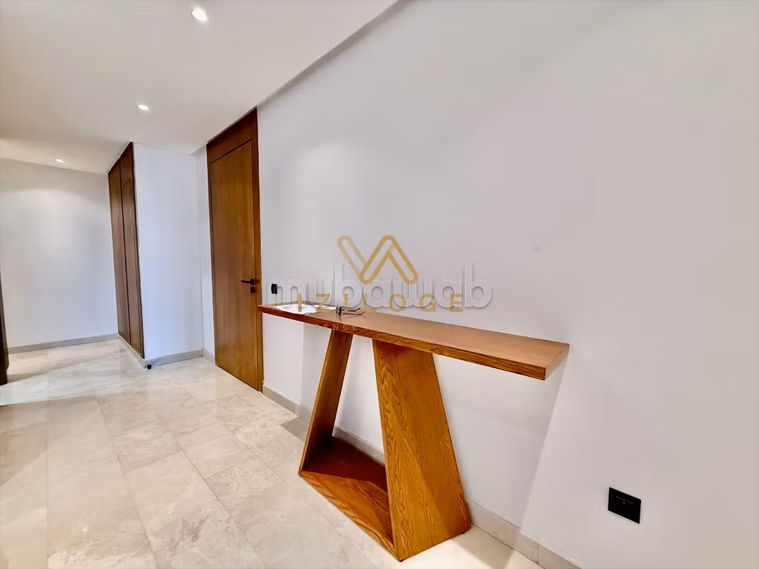 Appartement à louer à Casablanca Finance City VIDE