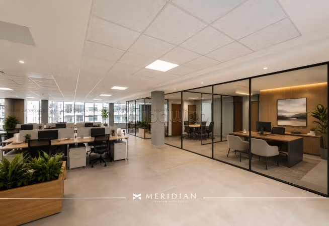 Immeuble Professionnel Privé Neuf sur Blvd