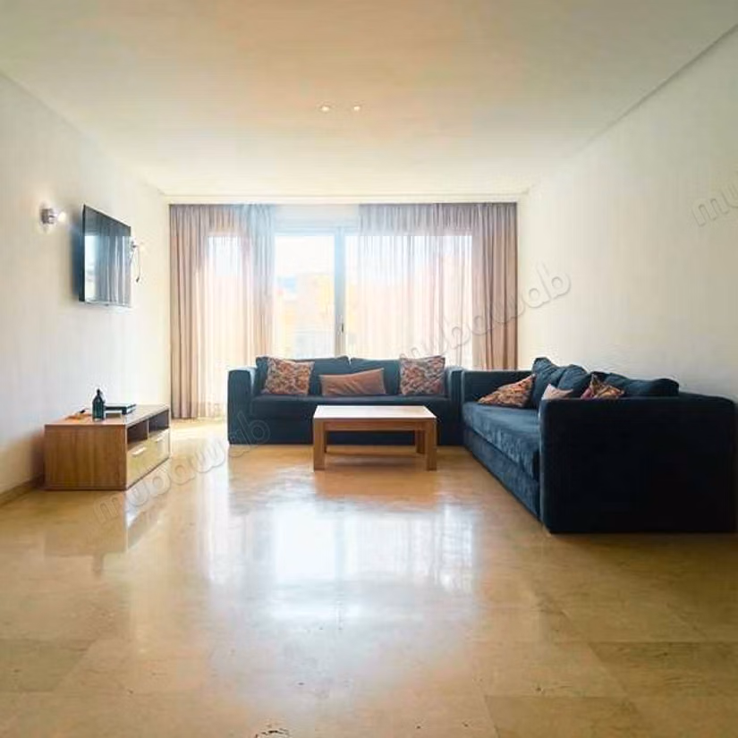 Fabulous apartment for sale in Beauséjour. 5 large living areas. Carpark and elevator