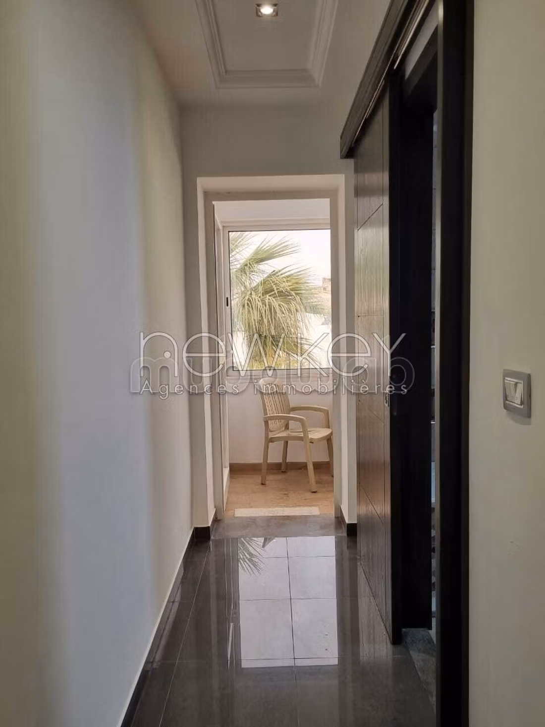 Etage de villa meublé S2 à Gammarth