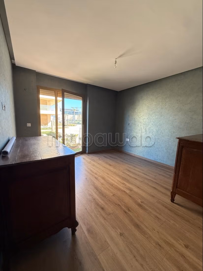 Bel appartement à vendre à RÉSIDENCE IMKAN LE CAROUSSEL. 4 pièces. Places de stationnement et terrasse — 6