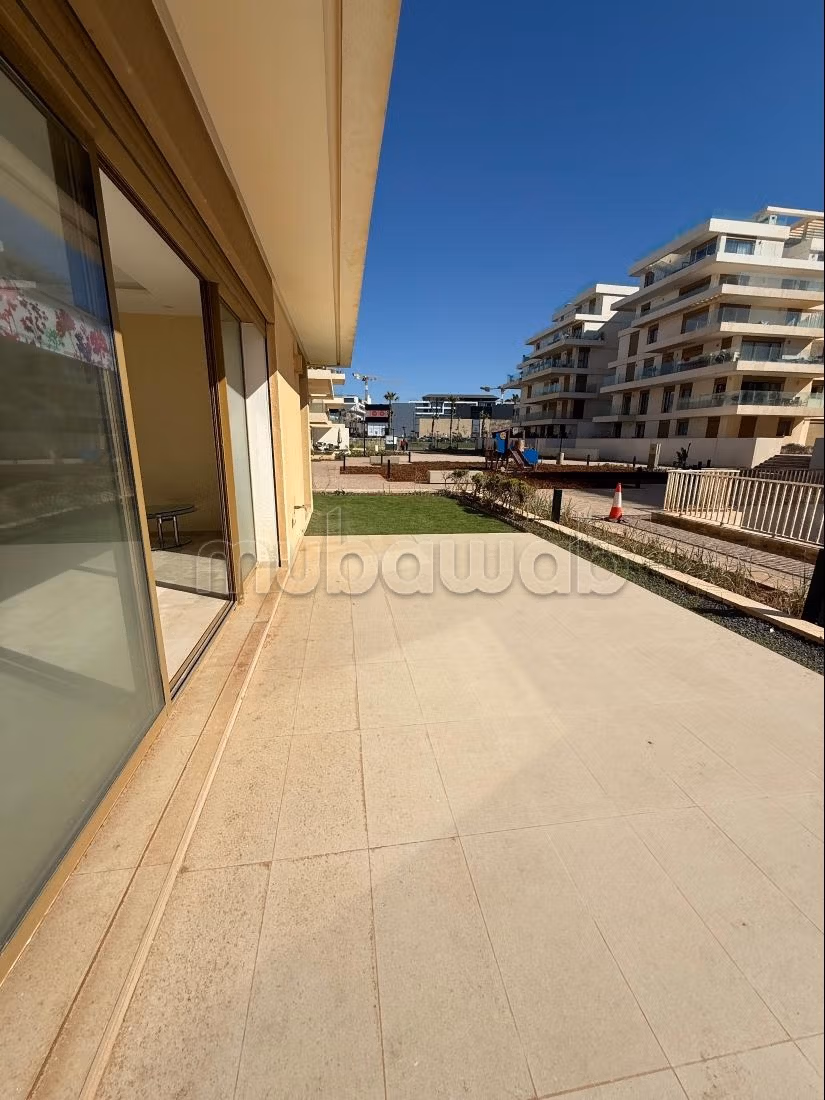 Bel appartement à vendre à RÉSIDENCE IMKAN LE CAROUSSEL. 4 pièces. Places de stationnement et terrasse — 3
