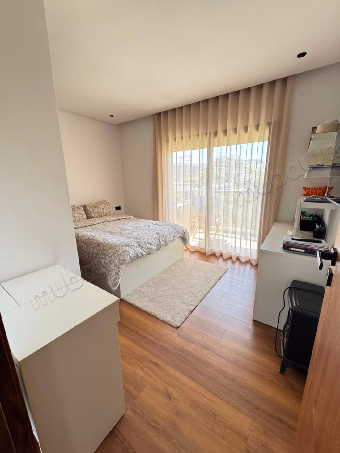 Appartement meublé haut standing 3 chambres à CFC