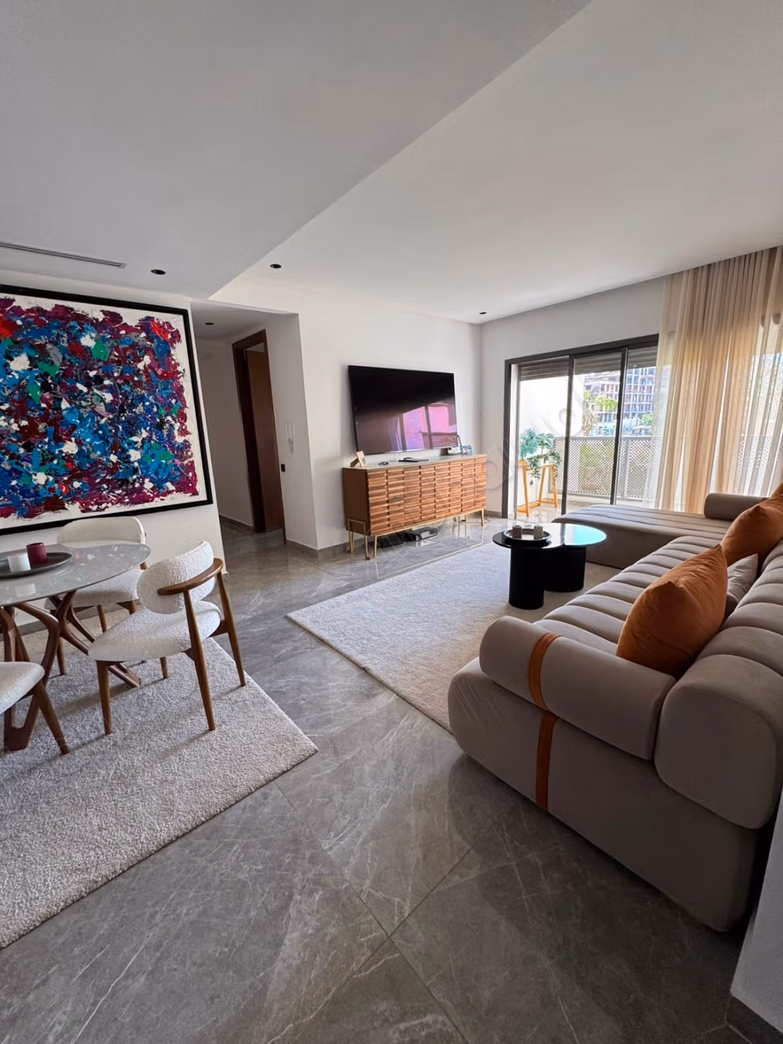 Appartement meublé haut standing 3 chambres à CFC