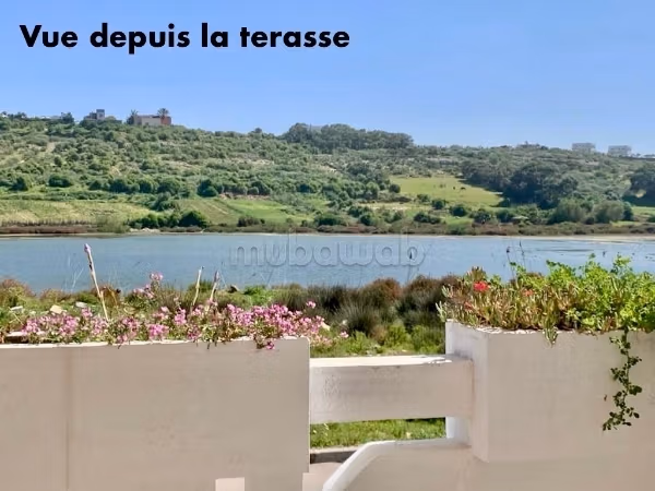 House for sale. 4 lovely rooms. Beautiful terrace and garden