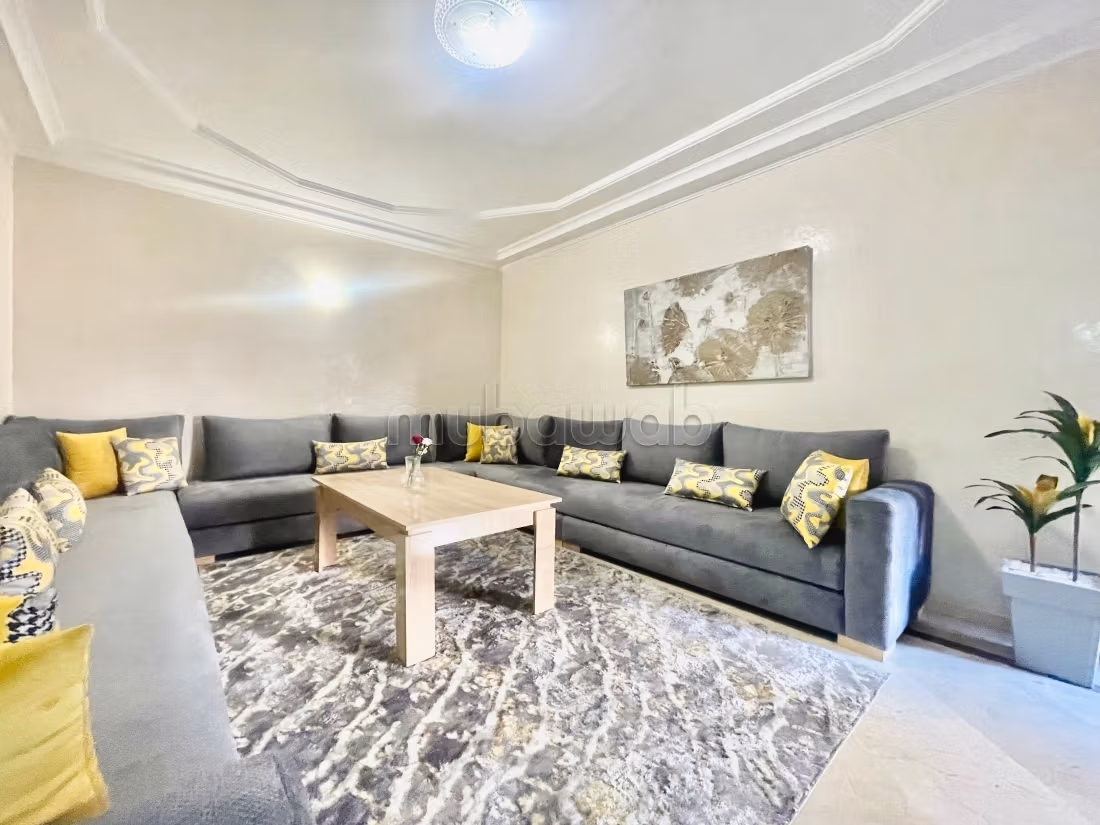 Pisos en alquiler en Guéliz. 1 Habitación. Salón marroquí tradicional, residencia segura