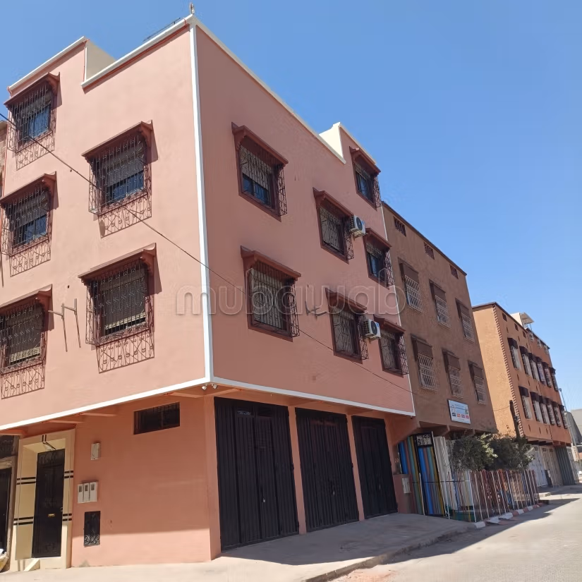 Appartement à louer à Hay Annahda. 6 pièces — 2