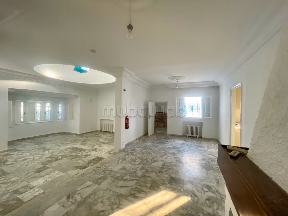 Villa de plain pied S3 avec jardin, Gammarth sup