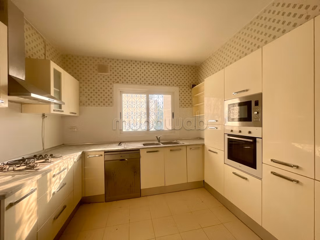Villa de plain pied S3 avec jardin, Gammarth sup