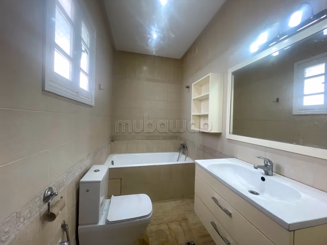 Villa de plain pied S3 avec jardin, Gammarth sup