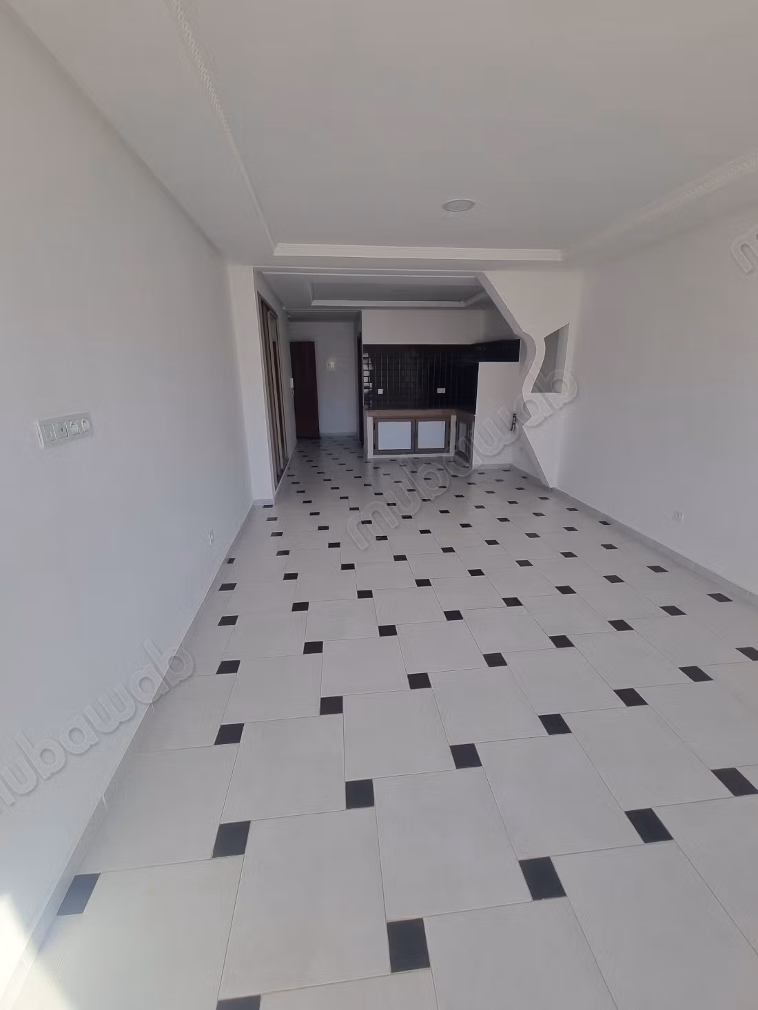 Affitta il tuo appartamento a Agdal. 1 camera. Dotato di ascensore