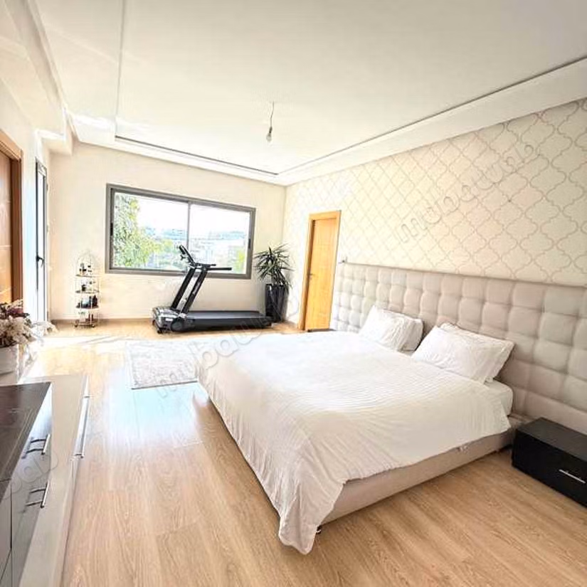 Luxury Villa for sale in Bouskoura Ville. 4 lovely rooms. Green areas, Parking spaces for cars