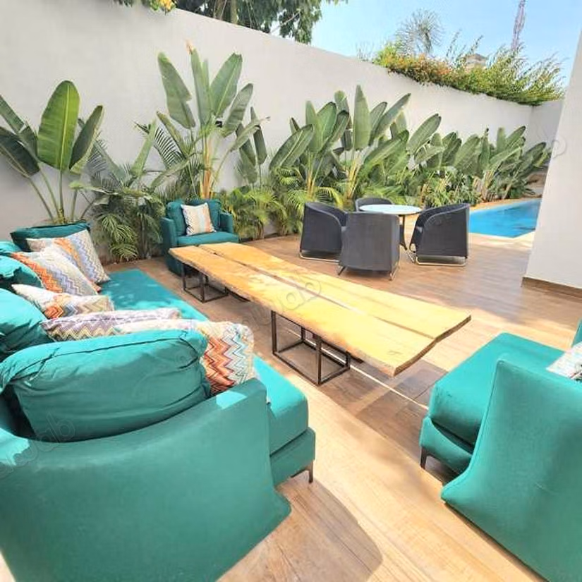 Luxury Villa for sale in Bouskoura Ville. 4 lovely rooms. Green areas, Parking spaces for cars