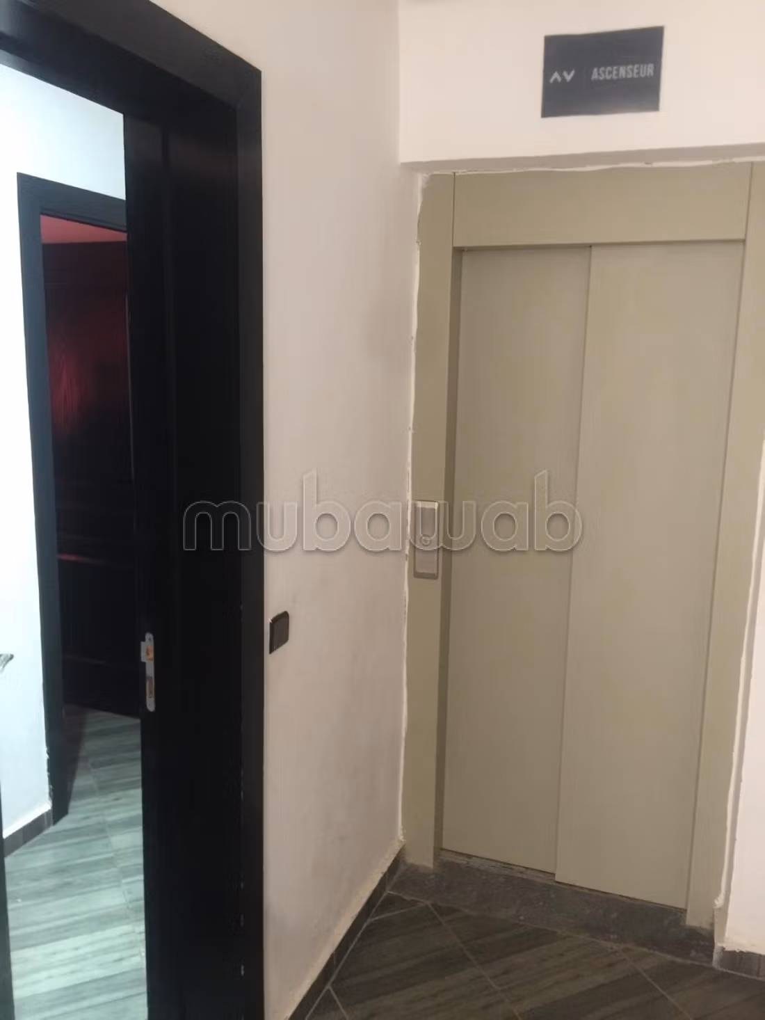 Appartement à vendre à Mhamid. 3 chambres agréables. Salon Marocain, sécurité — 5