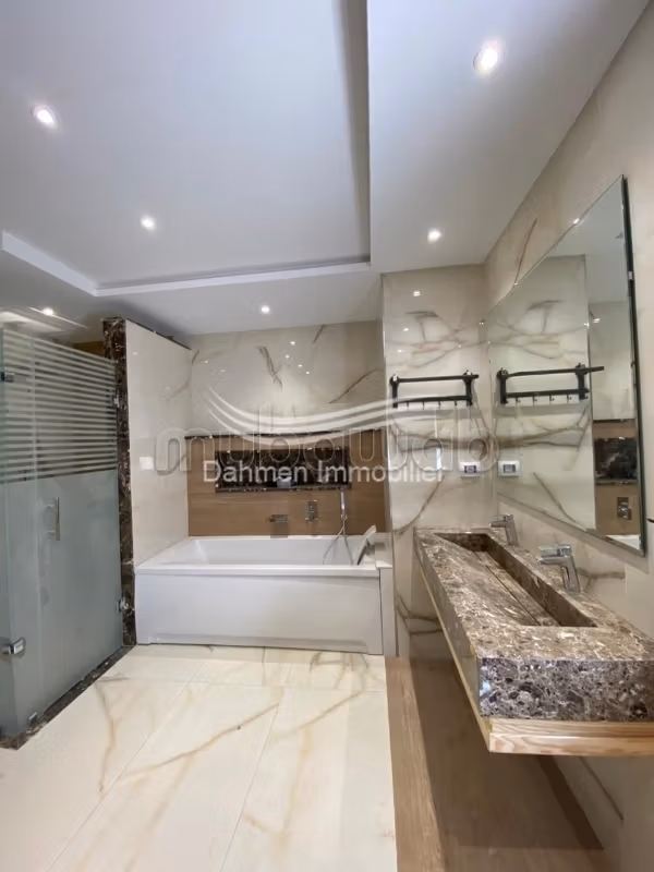 Straordinaria casa di lusso in affitto a Hammam Sousse. 3 camere. Finestre con doppi vetri e riscaldamento