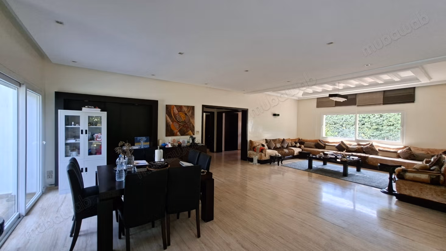 Villa 850 m² 4 chambres grand jardin