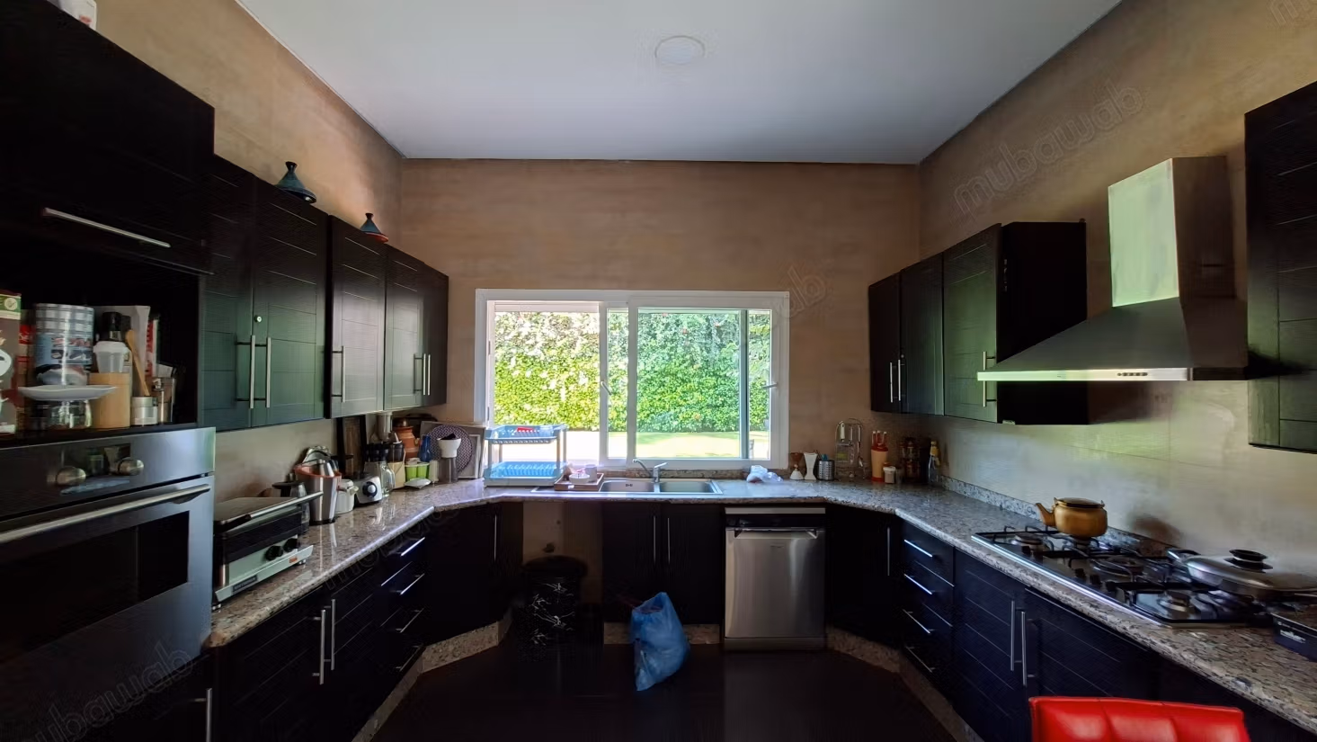 Villa 850 m² 4 chambres grand jardin