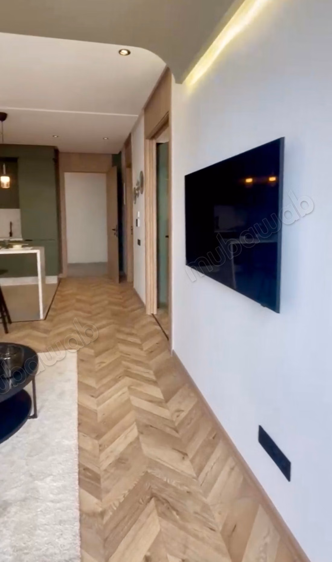 Piso en alquiler en Hermitage. 2 habitaciones confortables. Está amueblado con buen gusto