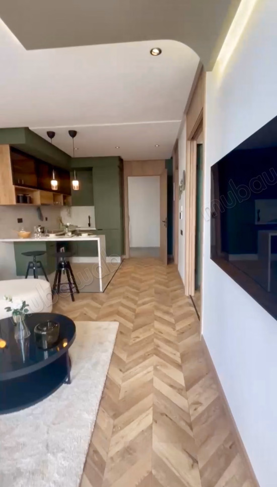Piso en alquiler en Hermitage. 2 habitaciones confortables. Está amueblado con buen gusto