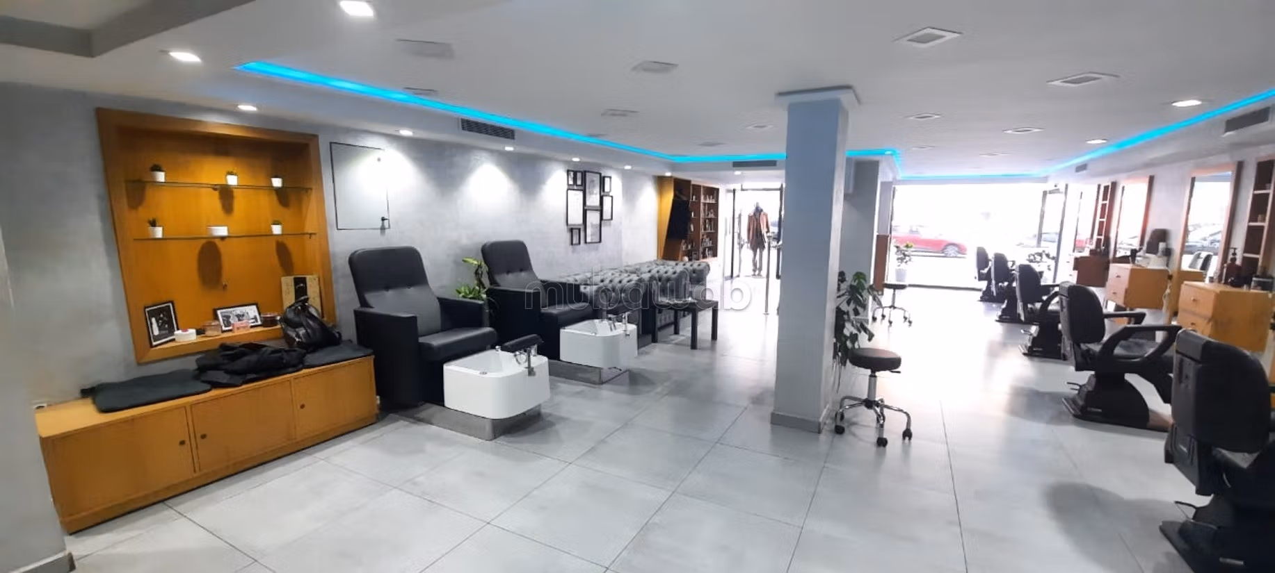 Salon du coiffeur Spa haut standing a vendre Bd Anfa
