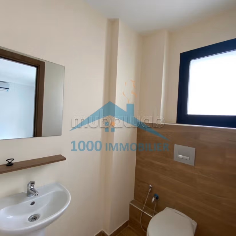 Bureau à vendre Clinique El_Yosr Sousse
