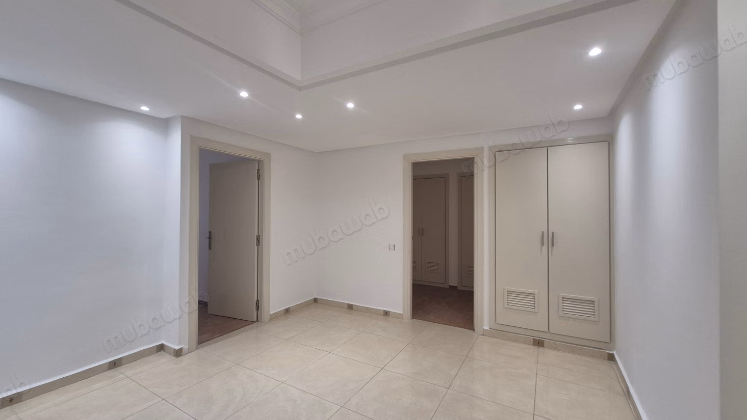 A louer Appt Usage Bureau RDC 200m2 3ch Gauthier