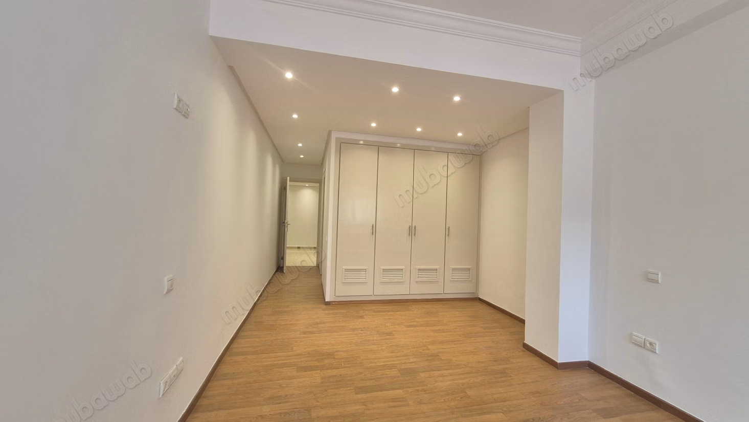 A louer Appt Usage Bureau RDC 200m2 3ch Gauthier