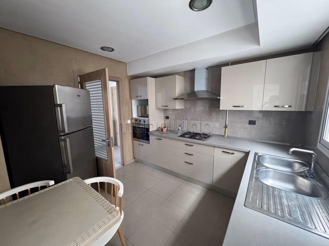Bellissimo appartamento in affitto a Ain Zaghouan Nord. 2 belle camere da letto. Arredato