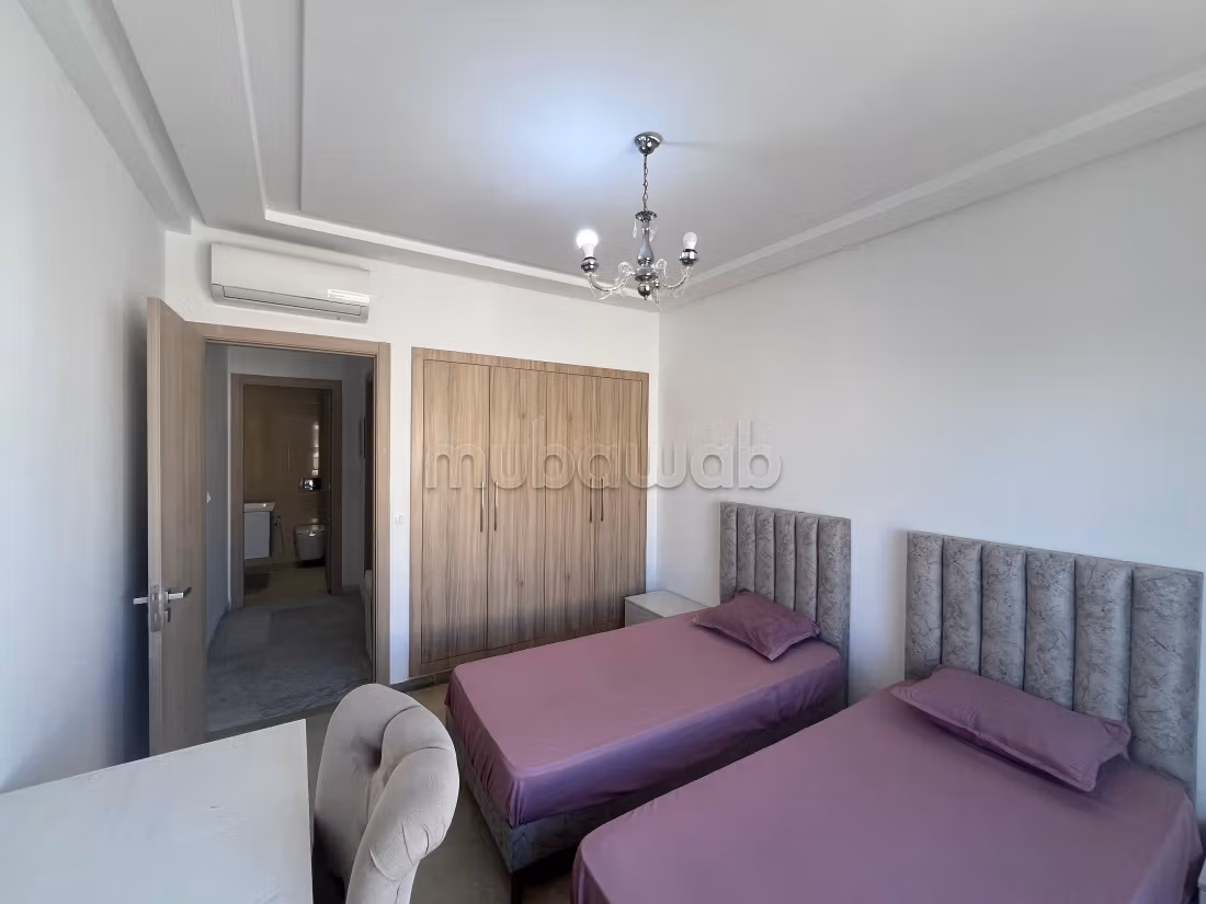 Bellissimo appartamento in affitto a Ain Zaghouan Nord. 2 belle camere da letto. Arredato