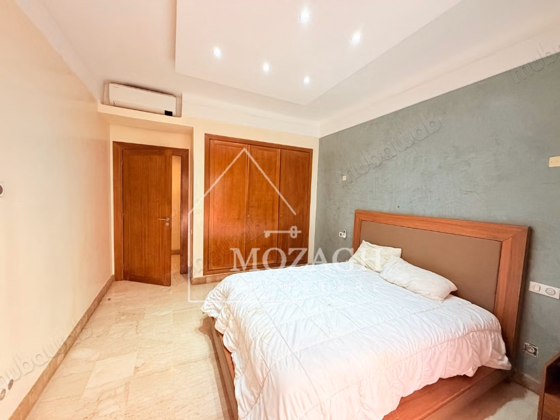 Bel appartement 150m² avec terrasse à l'Hivernage