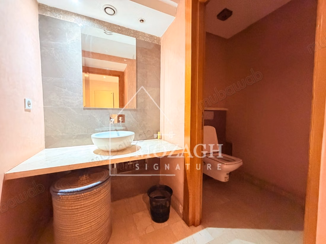 Bel appartement 150m² avec terrasse à l'Hivernage