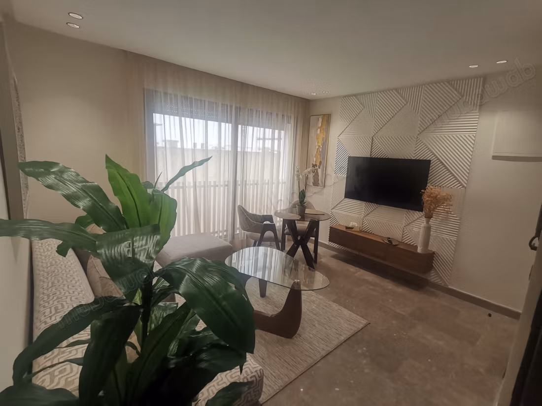 Studio neuf joliment meublé 37m2 A Racine