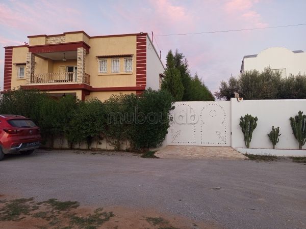 Terrain à la vente à Hammamet Nord bir bouragba