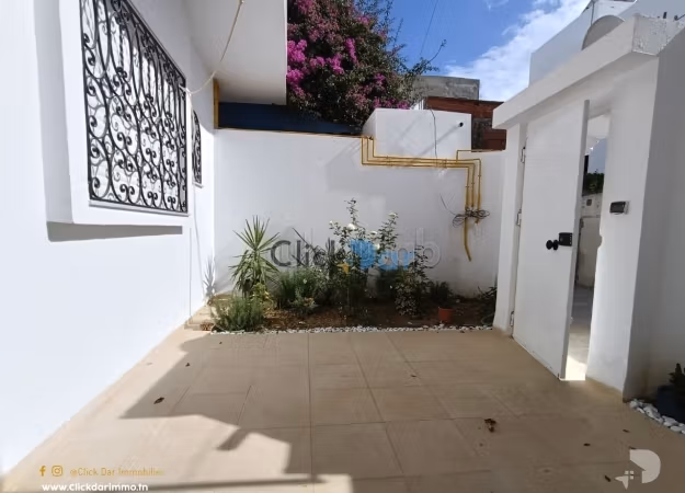 RDC S2 avec abri pour la location annuelle