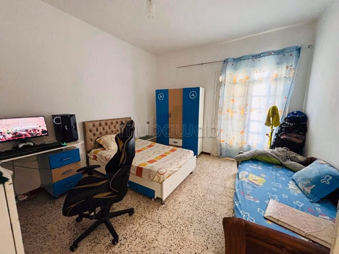 2 villa à deux étage derrière l'école de langue