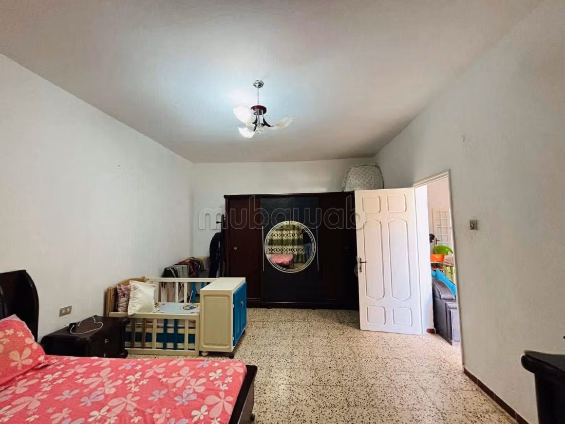 2 villa à deux étage derrière l'école de langue