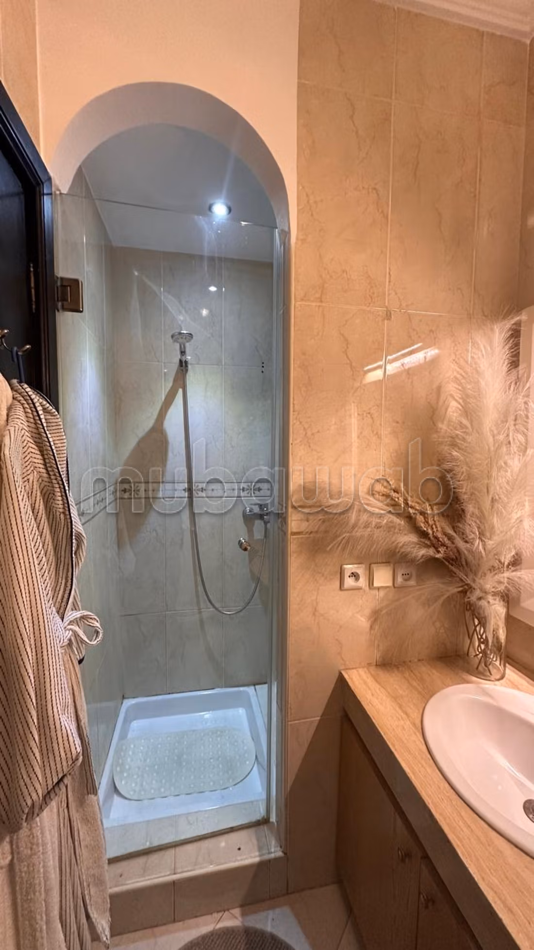 Appartement rénover en vente - Mehr